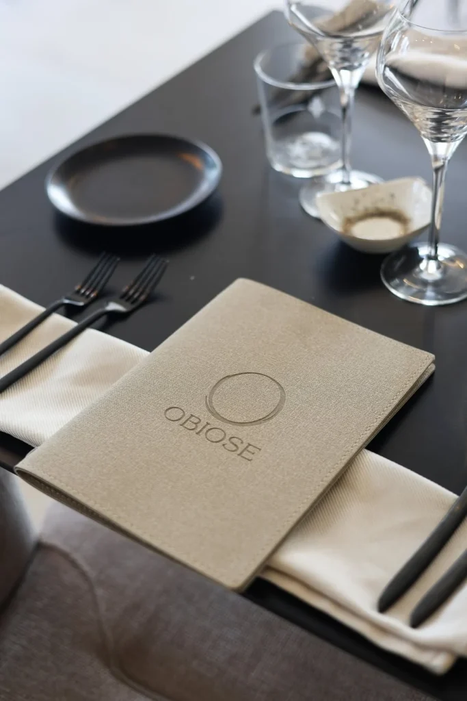 Obiose Waterloo – Menu restaurant couverture lin – DDC Design